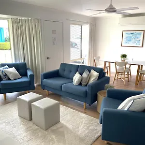 Apartment 2 Bedroom Ground Level In Tropical 4*, Noosaville